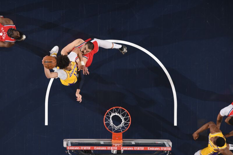 INGLEWOOD, CA - FEBRUARY 4: Jaxson Hayes #11 of the Los Angeles Lakers drives to the basket during the game against the LA Clippers on February 4, 2025 at Intuit Dome in Los Angeles, California. NOTE TO USER: User expressly acknowledges and agrees that, by downloading and/or using this Photograph, user is consenting to the terms and conditions of the Getty Images License Agreement. Mandatory Copyright Notice: Copyright 2025 NBAE (Photo by Juan Ocampo/NBAE via Getty Images)