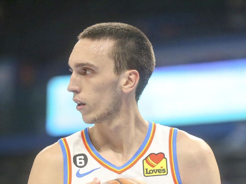 OKLAHOMA CITY, OKLAHOMA - OCTOBER 06: Aleksej Pokusevski #17 of the Oklahoma City Thunder against the Adelaide 36ers at Paycom Center on October 06, 2022 in Oklahoma City, Oklahoma. (Photo by Ian Maule/Getty Images)