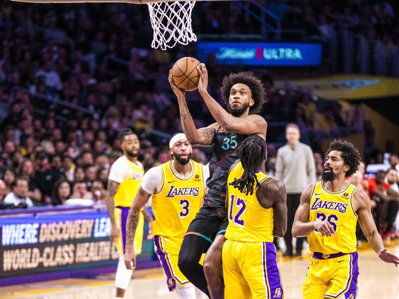 LOS ANGELES, CA - FEBRUARY 29:  Marvin Bagley III #35 of the Washington Wizards goes to the basket during the game on February 29, 2024 at Crypto.Com Arena in Los Angeles, California. NOTE TO USER: User expressly acknowledges and agrees that, by downloading and/or using this Photograph, user is consenting to the terms and conditions of the Getty Images License Agreement. Mandatory Copyright Notice: Copyright 2024 NBAE (Photo by Tyler Ross/NBAE via Getty Images)