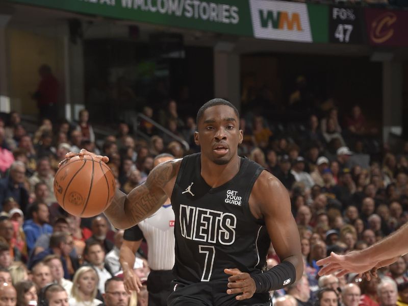 CLEVELAND, OH - NOVEMBER 9: Shake Milton #7 of the Brooklyn Nets handles the ball during the game against the Cleveland Cavaliers on November 9, 2024 at Rocket Mortgage FieldHouse in Cleveland, Ohio. NOTE TO USER: User expressly acknowledges and agrees that, by downloading and/or using this Photograph, user is consenting to the terms and conditions of the Getty Images License Agreement. Mandatory Copyright Notice: Copyright 2024 NBAE (Photo by David Liam Kyle/NBAE via Getty Images)