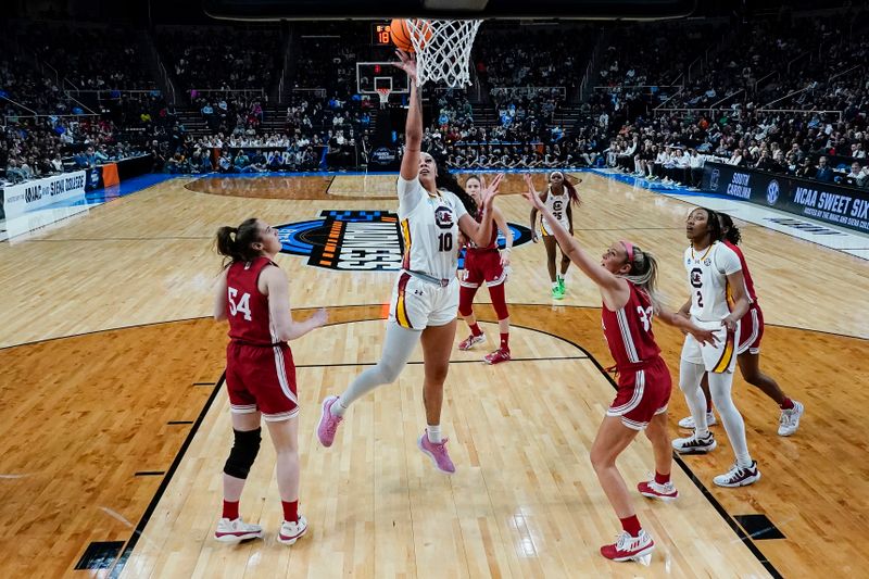 Gamecocks vs Hoosiers Showdown: Joyce Edwards Leads South Carolina into Playoff Battle