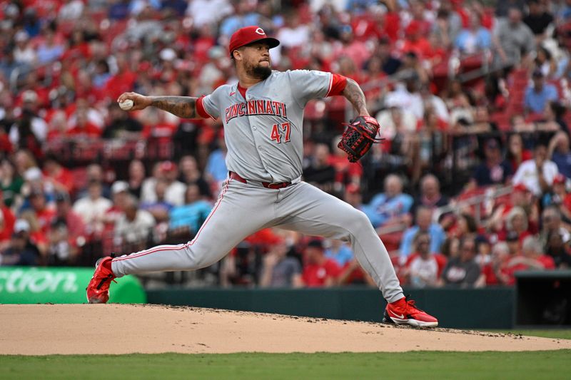 Jun 28, 2024; St. Louis, Missouri, USA; Cincinnati Reds pitcher Frankie Montas (47) throws against the St. Louis Cardinals during the first inning at Busch Stadium. Mandatory Credit: Jeff Le-USA TODAY Sports