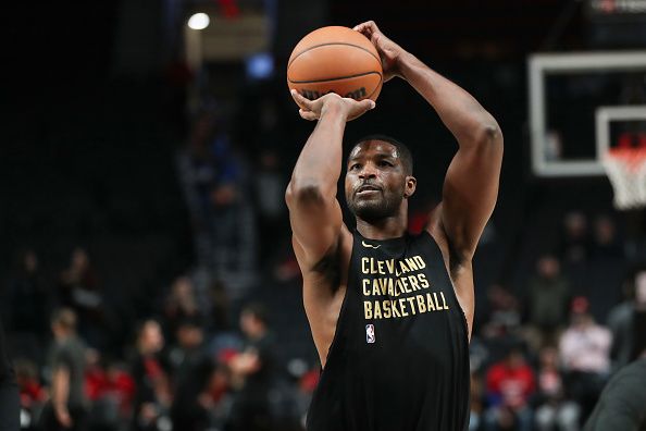 PORTLAND, OREGON - NOVEMBER 15: Tristan Thompson #12 of the Cleveland Cavaliers warms up before a game against the Portland Trail Blazers at Moda Center on November 15, 2023 in Portland, Oregon. NOTE TO USER: User expressly acknowledges and agrees that, by downloading and or using this photograph, User is consenting to the terms and conditions of the Getty Images License Agreement. (Photo by Amanda Loman/Getty Images)