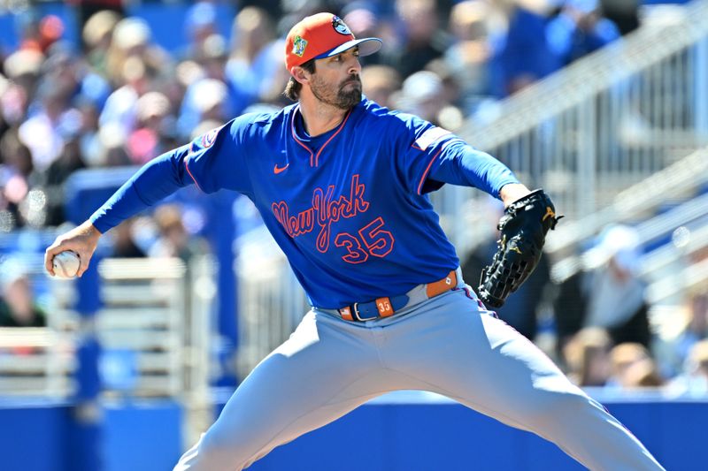 Feb 23, 2026; Dunedin, Florida, USA; New York Mets starting pitcher Clay Holmes (35) throws in the first inning against the Toronto Blue Jays at TD Ballpark. Mandatory Credit: Jonathan Dyer-Imagn Images