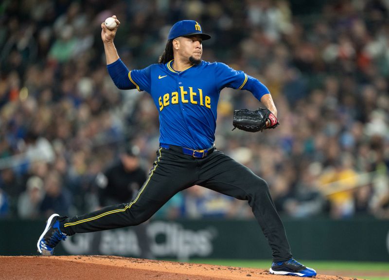 Aug 23, 2024; Seattle, Washington, USA; Seattle Mariners starter Luis Castillo (58) delivers a pitch second inning against the San Francisco Giants at T-Mobile Park. Mandatory Credit: Stephen Brashear-USA TODAY Sports