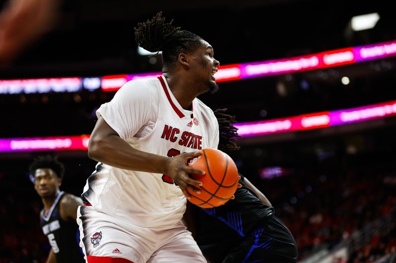 North Carolina State Wolfpack Faces Texas Tech Red Raiders in High-Stakes Battle at PPG Paints A...