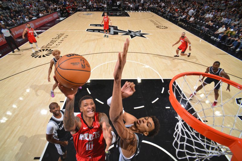 SAN ANTONIO, TX - OCTOBER 28: Victor Wembanyama #1 of the San Antonio Spurs blocks the basket during the game against the Houston Rockets on October 28, 2024 at the Frost Bank Center in San Antonio, Texas. NOTE TO USER: User expressly acknowledges and agrees that, by downloading and or using this photograph, user is consenting to the terms and conditions of the Getty Images License Agreement. Mandatory Copyright Notice: Copyright 2024 NBAE (Photos by Jesse D. Garrabrant/NBAE via Getty Images)