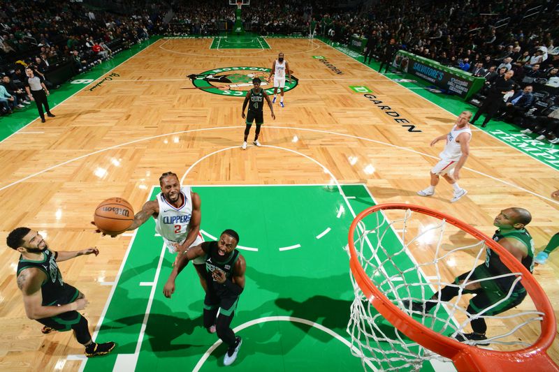 BOSTON, MA - JANUARY 27: Kawhi Leonard #2 of the LA Clippers drives to the basket during the game against the Boston Celtics on January 27, 2024 at the TD Garden in Boston, Massachusetts. NOTE TO USER: User expressly acknowledges and agrees that, by downloading and or using this photograph, User is consenting to the terms and conditions of the Getty Images License Agreement. Mandatory Copyright Notice: Copyright 2024 NBAE  (Photo by Brian Babineau/NBAE via Getty Images)