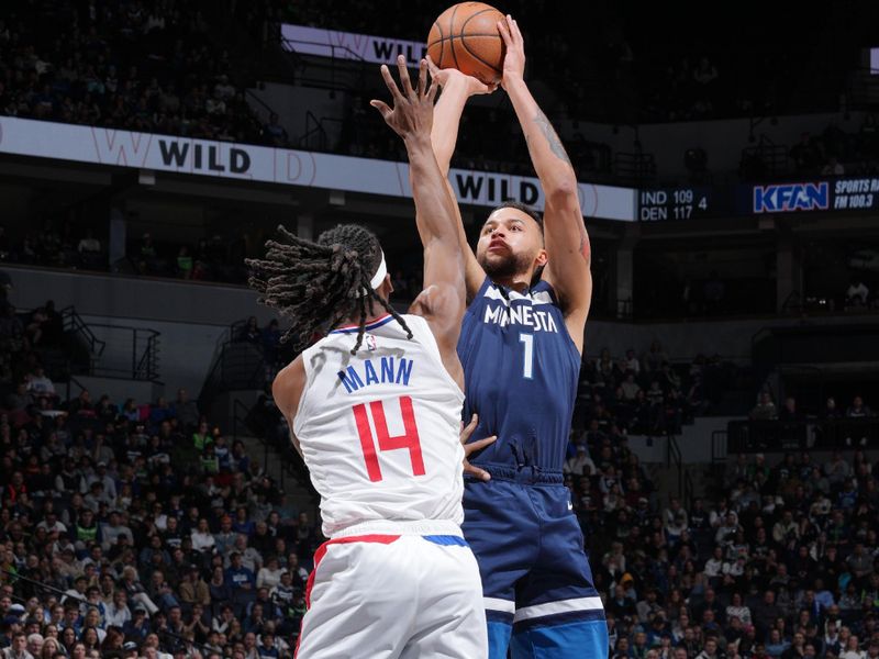 MINNEAPOLIS, MN -  JANUARY 14: Kyle Anderson #1 of the Minnesota Timberwolves shoots the ball during the game against the LA Clippers on January 14, 2024 at Target Center in Minneapolis, Minnesota. NOTE TO USER: User expressly acknowledges and agrees that, by downloading and or using this Photograph, user is consenting to the terms and conditions of the Getty Images License Agreement. Mandatory Copyright Notice: Copyright 2024 NBAE (Photo by Jordan Johnson/NBAE via Getty Images)