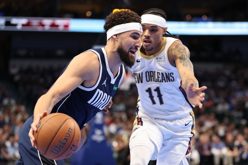 DALLAS, TEXAS - NOVEMBER 19: Klay Thompson #31 of the Dallas Mavericks is defended by Brandon Boston Jr. #11 of the New Orleans Pelicans during the first half of an Emirates NBA Cup game at American Airlines Center on November 19, 2024 in Dallas, Texas. NOTE TO USER: User expressly acknowledges and agrees that, by downloading and/or using this photograph, user is consenting to the terms and conditions of the Getty Images License Agreement. (Photo by Sam Hodde/Getty Images)