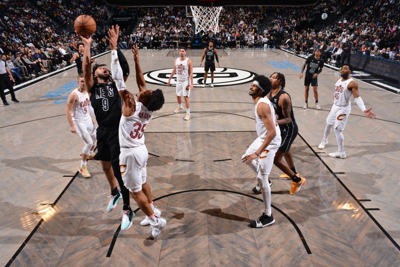 BROOKLYN, NY - FEBRUARY 8: Trendon Watford #9 of the Brooklyn Nets drives to the basket during the game against the Cleveland Cavaliers on February 8, 2024 at Barclays Center in Brooklyn, New York. NOTE TO USER: User expressly acknowledges and agrees that, by downloading and or using this Photograph, user is consenting to the terms and conditions of the Getty Images License Agreement. Mandatory Copyright Notice: Copyright 2024 NBAE (Photo by Jesse D. Garrabrant/NBAE via Getty Images)