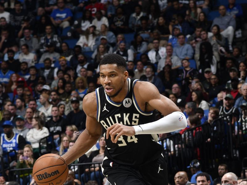 ORLANDO, FL - JANUARY 10: Giannis Antetokounmpo #34 of the Milwaukee Bucks drives to the basket during the game against the Orlando Magic on January 10, 2025 at Kia Center in Orlando, Florida. NOTE TO USER: User expressly acknowledges and agrees that, by downloading and or using this photograph, User is consenting to the terms and conditions of the Getty Images License Agreement. Mandatory Copyright Notice: Copyright 2025 NBAE (Photo by Fernando Medina/NBAE via Getty Images)