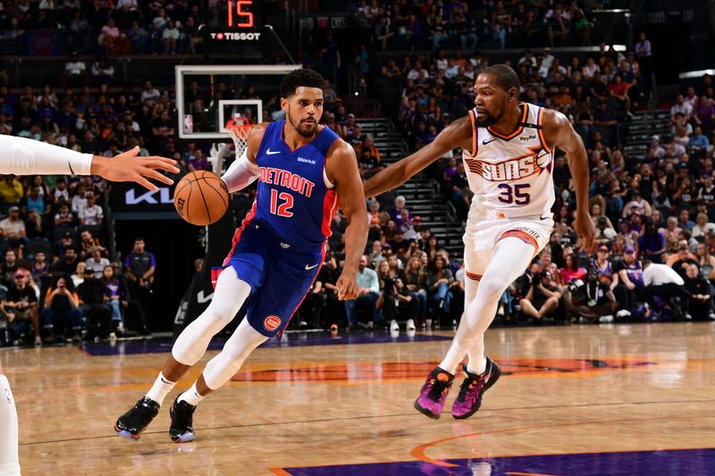 PHOENIX, AZ - OCTOBER 11: Tobias Harris #12 of the Detroit Pistons drives to the basket during the game on October 11, 2024 at Footprint Center in Phoenix, Arizona. NOTE TO USER: User expressly acknowledges and agrees that, by downloading and or using this photograph, user is consenting to the terms and conditions of the Getty Images License Agreement. Mandatory Copyright Notice: Copyright 2024 NBAE (Photo by Kate Frese/NBAE via Getty Images)