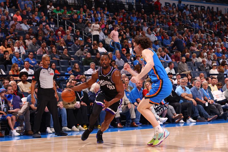 OKLAHOMA CITY, OK - APRIL 9: Harrison Barnes #40 of the Sacramento Kings dribbles the ball during the game against the Oklahoma City Thunder  on April 9, 2024 at Paycom Arena in Oklahoma City, Oklahoma. NOTE TO USER: User expressly acknowledges and agrees that, by downloading and or using this photograph, User is consenting to the terms and conditions of the Getty Images License Agreement. Mandatory Copyright Notice: Copyright 2024 NBAE (Photo by Zach Beeker/NBAE via Getty Images)