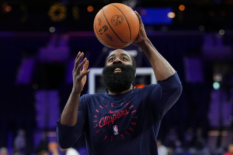 PHILADELPHIA, PENNSYLVANIA - NOVEMBER 24: James Harden #1 of the LA Clippers warms up prior to the game against the Philadelphia 76ers at the Wells Fargo Center on November 24, 2024 in Philadelphia, Pennsylvania. NOTE TO USER: User expressly acknowledges and agrees that, by downloading and/or using this photograph, user is consenting to the terms and conditions of the Getty Images License Agreement. (Photo by Mitchell Leff/Getty Images)