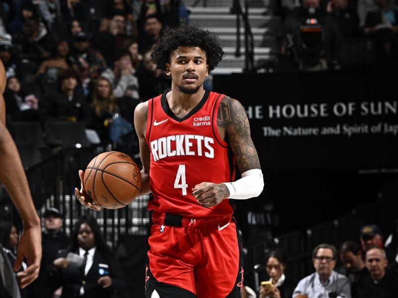 BROOKLYN, NY - JANUARY 27: Jalen Green #4 of the Houston Rockets brings the ball up court against the Brooklyn Nets on January 27, 2024 at Barclays Center in Brooklyn, New York. NOTE TO USER: User expressly acknowledges and agrees that, by downloading and or using this Photograph, user is consenting to the terms and conditions of the Getty Images License Agreement. Mandatory Copyright Notice: Copyright 2024 NBAE (Photo by David Dow/NBAE via Getty Images)
