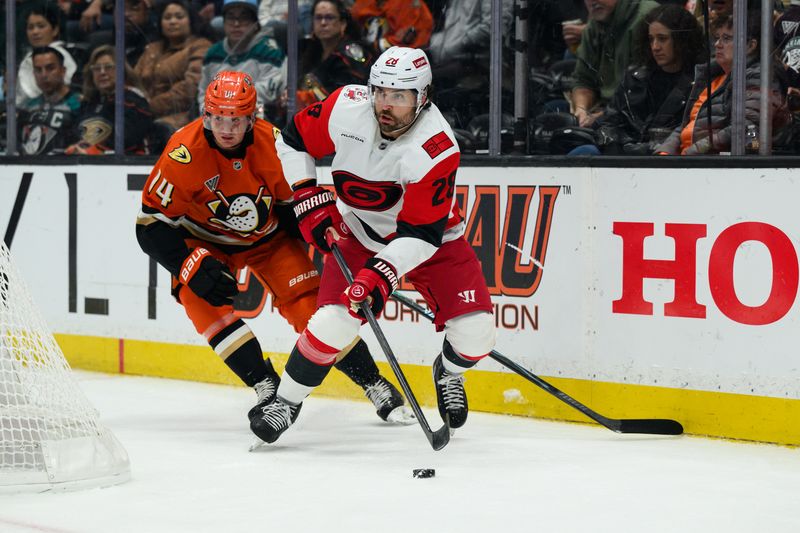 Did the Hurricanes' Offense Overwhelm the Ducks at Honda Center?