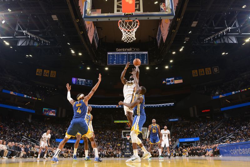 SAN FRANCISCO, CA - OCTOBER 30: Zion Williamson #1 of the New Orleans Pelicans drives to the basket during the game against the Golden State Warriors on October 30, 2024 at Chase Center in San Francisco, California. NOTE TO USER: User expressly acknowledges and agrees that, by downloading and or using this photograph, user is consenting to the terms and conditions of Getty Images License Agreement. Mandatory Copyright Notice: Copyright 2024 NBAE (Photo by Noah Graham/NBAE via Getty Images)