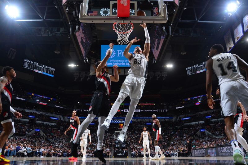 SAN ANTONIO, TX - NOVEMBER 7: Zach Collins #23 of the San Antonio Spurs drives to the basket during the game against the Portland Trail Blazers on November 7, 2024 at the Frost Bank Center in San Antonio, Texas. NOTE TO USER: User expressly acknowledges and agrees that, by downloading and or using this photograph, user is consenting to the terms and conditions of the Getty Images License Agreement. Mandatory Copyright Notice: Copyright 2024 NBAE (Photos by Michael Gonzales/NBAE via Getty Images)