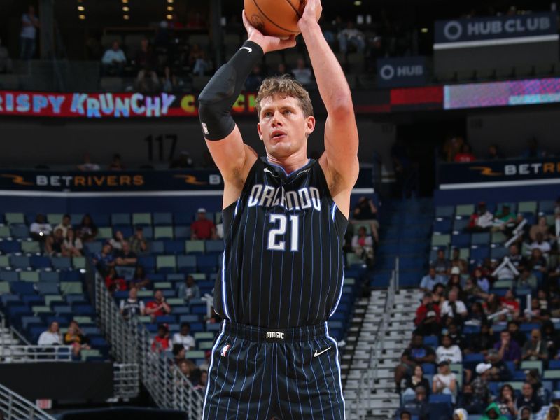 NEW ORLEANS, LA - OCTOBER 10: Moritz Wagner #21 of the Orlando Magic shoots a free throw during the game against the New Orleans Pelicans on October 10, 2023 at the Smoothie King Center in New Orleans, Louisiana. NOTE TO USER: User expressly acknowledges and agrees that, by downloading and or using this Photograph, user is consenting to the terms and conditions of the Getty Images License Agreement. Mandatory Copyright Notice: Copyright 2023 NBAE (Photo by Layne Murdoch Jr./NBAE via Getty Images)