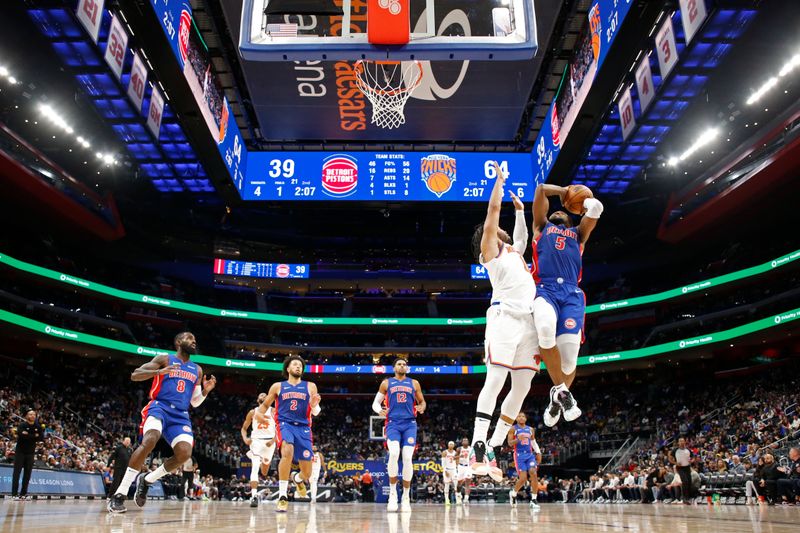 DETROIT, MI - NOVEMBER 1: Malik Beasley #5 of the Detroit Pistons drives to the basket during the game against the New York Knicks on November 1, 2024 at Little Caesars Arena in Detroit, Michigan. NOTE TO USER: User expressly acknowledges and agrees that, by downloading and/or using this photograph, User is consenting to the terms and conditions of the Getty Images License Agreement. Mandatory Copyright Notice: Copyright 2024 NBAE (Photo by Brian Sevald/NBAE via Getty Images)