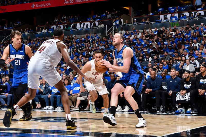 ORLANDO, FL - APRIL 27: Joe Ingles #7 of the Orlando Magic handles the ball during the game against the Cleveland Cavaliers during Round 1 Game 4 of the 2024 NBA Playoffs on April 27, 2024 at the Kia Center in Orlando, Florida. NOTE TO USER: User expressly acknowledges and agrees that, by downloading and or using this photograph, User is consenting to the terms and conditions of the Getty Images License Agreement. Mandatory Copyright Notice: Copyright 2024 NBAE (Photo by Fernando Medina/NBAE via Getty Images)