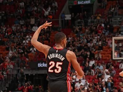 MIAMI, FL - DECEMBER 8: Orlando Robinson #25 of the Miami Heat reacts during the game against the Cleveland Cavaliers on December 8, 2023 at Kaseya Center in Miami, Florida. NOTE TO USER: User expressly acknowledges and agrees that, by downloading and or using this Photograph, user is consenting to the terms and conditions of the Getty Images License Agreement. Mandatory Copyright Notice: Copyright 2023 NBAE (Photo by Issac Baldizon/NBAE via Getty Images)