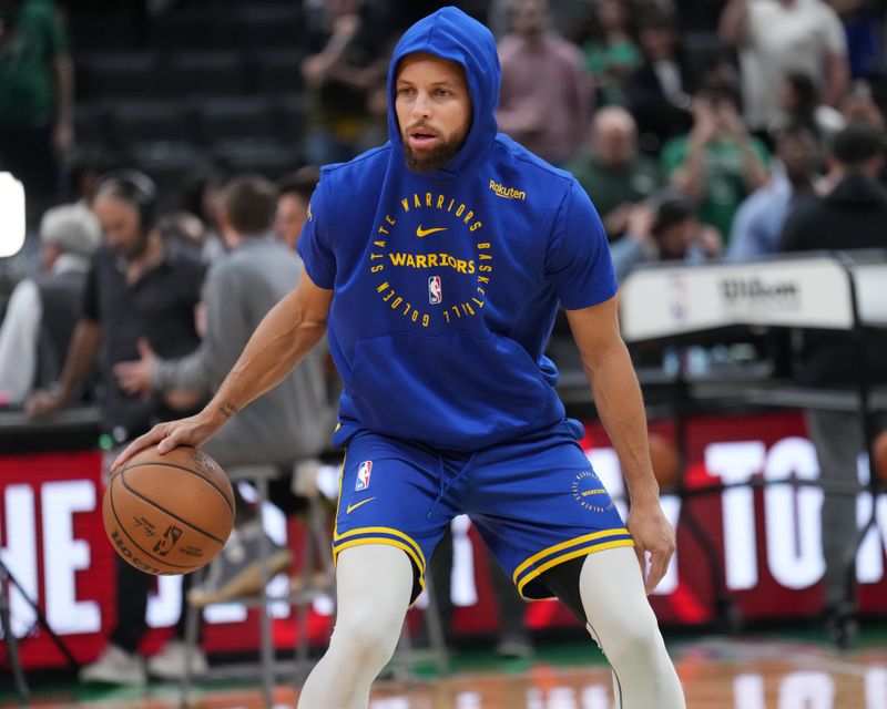 BOSTON, MA - NOVEMBER 6: Stephen Curry #30 of the Golden State Warriors warms up before the game against the Boston Celtics on November 6, 2024 at TD Garden in Boston, Massachusetts. NOTE TO USER: User expressly acknowledges and agrees that, by downloading and/or using this Photograph, user is consenting to the terms and conditions of the Getty Images License Agreement. Mandatory Copyright Notice: Copyright 2024 NBAE (Photo by Jesse D. Garrabrant/NBAE via Getty Images)