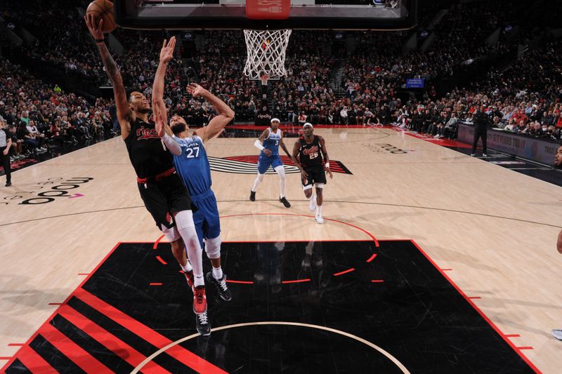 PORTLAND, OR - FEBRUARY 15: Anfernee Simons #1 of the Portland Trail Blazers shoots the ball during the game against the Minnesota Timberwolves on February 15, 2024 at the Moda Center Arena in Portland, Oregon. NOTE TO USER: User expressly acknowledges and agrees that, by downloading and or using this photograph, user is consenting to the terms and conditions of the Getty Images License Agreement. Mandatory Copyright Notice: Copyright 2024 NBAE (Photo by Cameron Browne/NBAE via Getty Images)