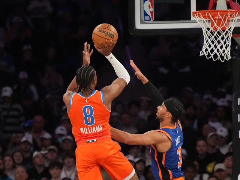 NEW YORK, NY - MARCH 31: Jalen Williams #8 of the Oklahoma City Thunder drives to the basket during the game against the New York Knicks on March 31, 2024 at Madison Square Garden in New York City, New York.  NOTE TO USER: User expressly acknowledges and agrees that, by downloading and or using this photograph, User is consenting to the terms and conditions of the Getty Images License Agreement. Mandatory Copyright Notice: Copyright 2024 NBAE  (Photo by Jesse D. Garrabrant/NBAE via Getty Images)