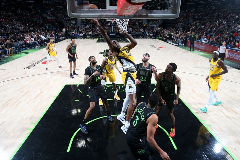 NEW ORLEANS, LA - MARCH 1:  Jalen Smith #25 of the Indiana Pacers drives to the basket during the game against the New Orleans Pelicans on March 1, 2024 at the Smoothie King Center in New Orleans, Louisiana. NOTE TO USER: User expressly acknowledges and agrees that, by downloading and or using this Photograph, user is consenting to the terms and conditions of the Getty Images License Agreement. Mandatory Copyright Notice: Copyright 2024 NBAE (Photo by Layne Murdoch Jr./NBAE via Getty Images)