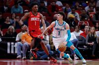 Can the Houston Rockets Outmaneuver the Charlotte Hornets at Toyota Center?