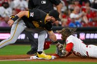 Pirates Stumble in St. Louis, Cardinals Clinch 3-1 Victory at Busch Stadium