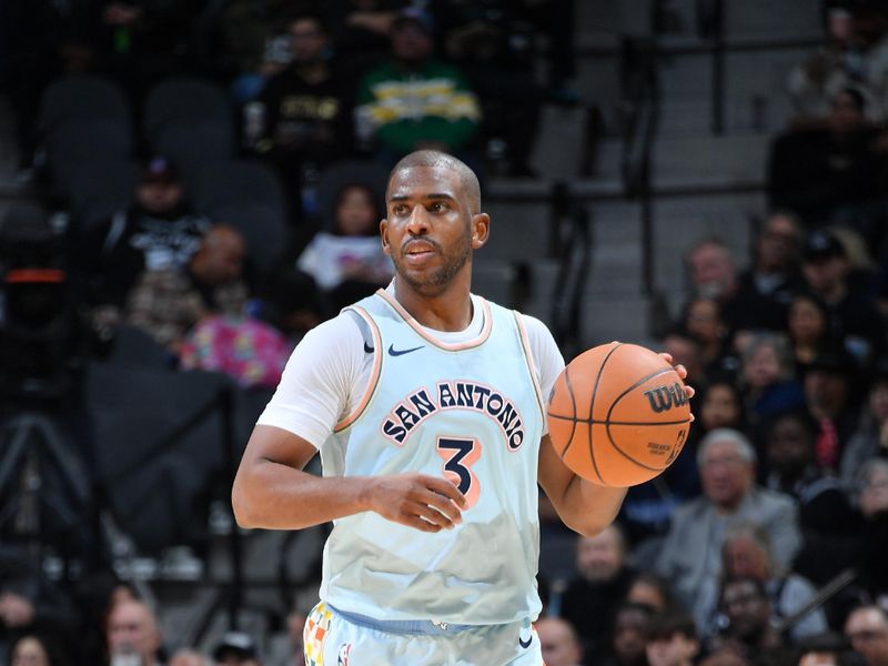 SAN ANTONIO, TX - DECEMBER 8: Chris Paul #3 of the San Antonio Spurs dribbles the ball during the game against the New Orleans Pelicans on December 8, 2024 at the Frost Bank Center in San Antonio, Texas. NOTE TO USER: User expressly acknowledges and agrees that, by downloading and or using this photograph, user is consenting to the terms and conditions of the Getty Images License Agreement. Mandatory Copyright Notice: Copyright 2024 NBAE (Photos by Michael Gonzales/NBAE via Getty Images)