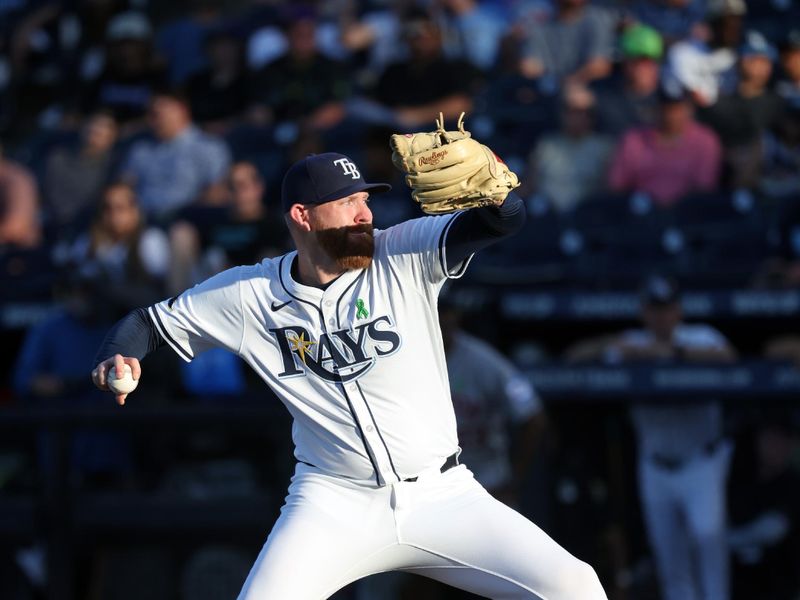 May 20, 2025; St. Petersburg, Florida, USA; Tampa Bay Rays starting pitcher Zack Littell (52) throws a pitch against the Houston Astros during the first inning at George M. Steinbrenner Field. Mandatory Credit: Kim Klement Neitzel-Imagn Images