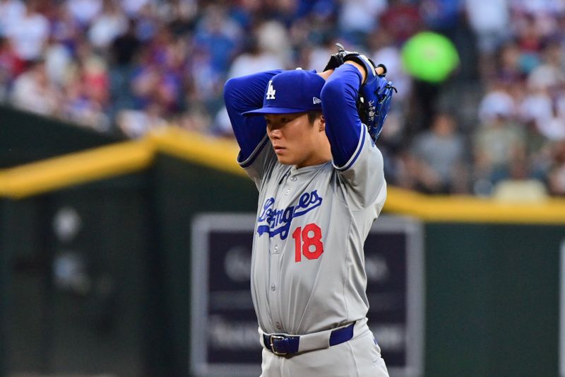 Dodgers to Outshine Diamondbacks in Thrilling Matchup: Fans Eye Victory