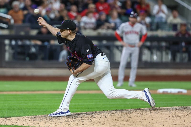 Sep 2, 2024; New York City, New York, USA;  New York Mets pitcher Phil Maton (88) pitches in the ninth inning against the Boston Red Sox at Citi Field. Mandatory Credit: Wendell Cruz-USA TODAY Sports