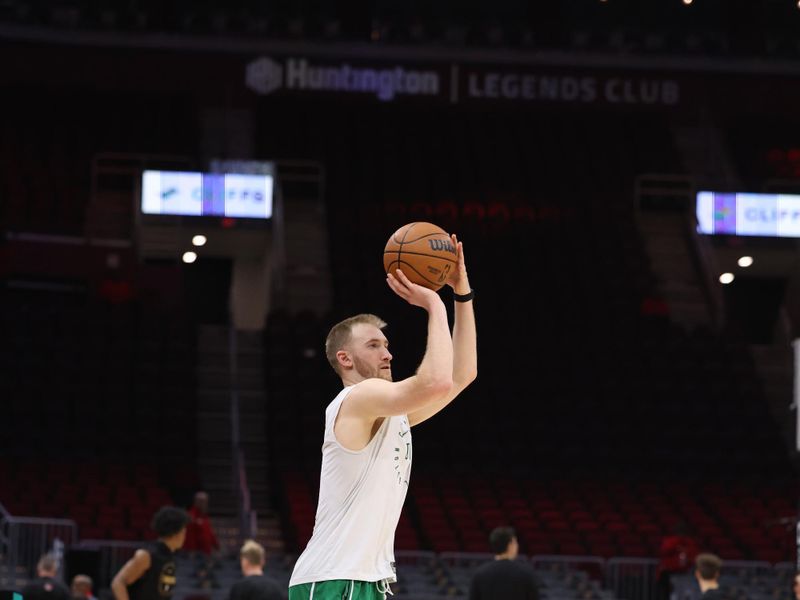 CLEVELAND, OH - DECEMBER 1: Sam Hauser #30 of the Boston Celtics warms up before the game against the Cleveland Cavaliers on December 1, 2024 at Rocket Mortgage FieldHouse in Cleveland, Ohio. NOTE TO USER: User expressly acknowledges and agrees that, by downloading and/or using this Photograph, user is consenting to the terms and conditions of the Getty Images License Agreement. Mandatory Copyright Notice: Copyright 2024 NBAE (Photo by  Lauren Leigh Bacho/NBAE via Getty Images)