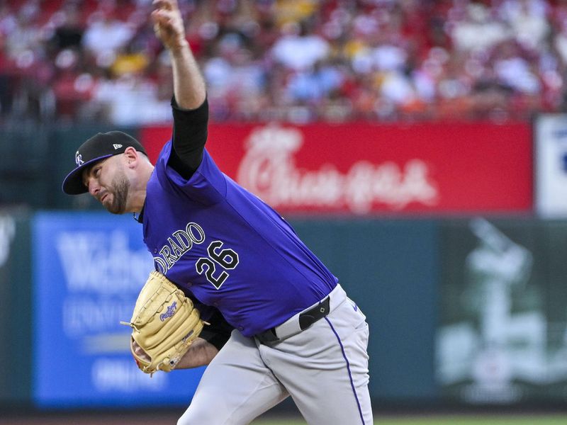 Jun 7, 2024; St. Louis, Missouri, USA;  Colorado Rockies starting pitcher Austin Gomber (26) pitches against the St. Louis Cardinals during the first inning at Busch Stadium. Mandatory Credit: Jeff Curry-USA TODAY Sports