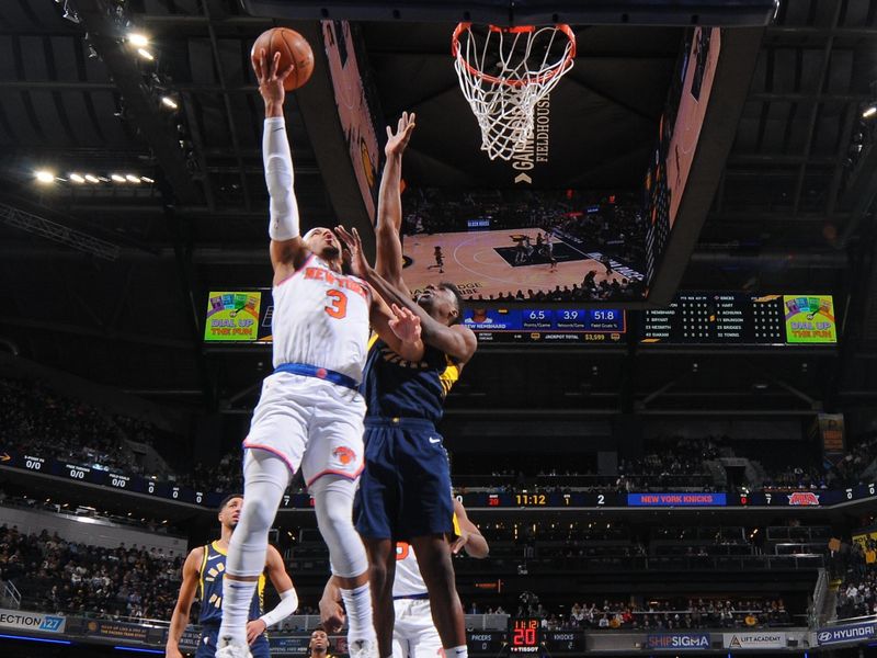 INDIANAPOLIS, IN - FEBRUARY 11:  Josh Hart #3 of the New York Knicks drives to the basket during the game against the Indiana Pacers on February 11, 2025 at Gainbridge Fieldhouse in Indianapolis, Indiana. NOTE TO USER: User expressly acknowledges and agrees that, by downloading and or using this Photograph, user is consenting to the terms and conditions of the Getty Images License Agreement. Mandatory Copyright Notice: Copyright 2025 NBAE (Photo by Ron Hoskins/NBAE via Getty Images)