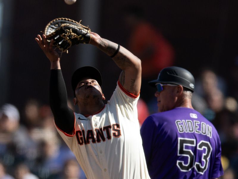 Giants' Second-Inning Surge Outpaces Rockies at Oracle Park