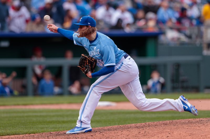 Apr 16, 2023; Kansas City, Missouri, USA; Kansas City Royals relief pitcher Scott Barlow (58) pitches during the ninth inning against the Atlanta Braves at Kauffman Stadium. Mandatory Credit: William Purnell-USA TODAY Sports