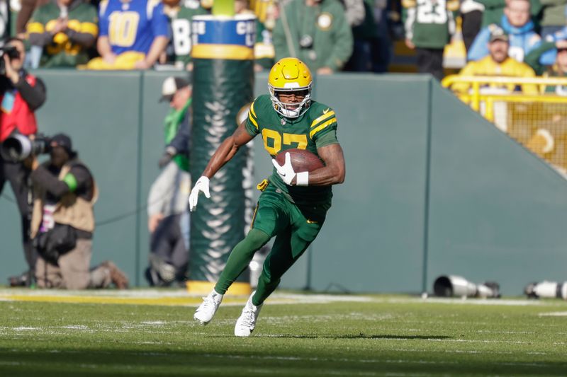 Green Bay Packers vs Washington Commanders: Jordan Love Leads the Charge at Lambeau Field
