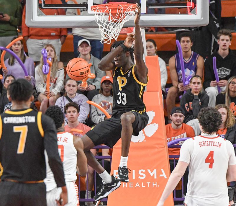 Feb 27, 2024; Clemson, South Carolina, USA;Pitt center Federiko Federiko (33) dunks against Clemson during the second half at Littlejohn Coliseum. Mandatory Credit: Ken Ruinard-USA TODAY Sports