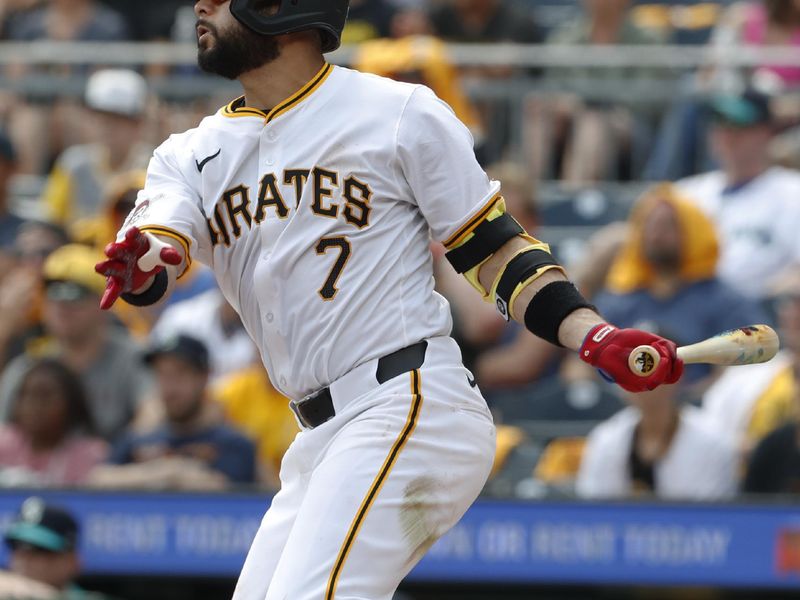 Pirates' Bryan Reynolds Poised to Lead Against Mariners in Anticipated Showdown
