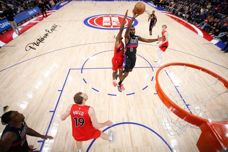 DETROIT, MI - JANUARY 11:  Tim Hardaway Jr. #8 of the Detroit Pistons shoots the ball during the game against the Toronto Raptors on January 11, 2025 at Little Caesars Arena in Detroit, Michigan. NOTE TO USER: User expressly acknowledges and agrees that, by downloading and/or using this photograph, User is consenting to the terms and conditions of the Getty Images License Agreement. Mandatory Copyright Notice: Copyright 2025 NBAE (Photo by Brian Sevald/NBAE via Getty Images)