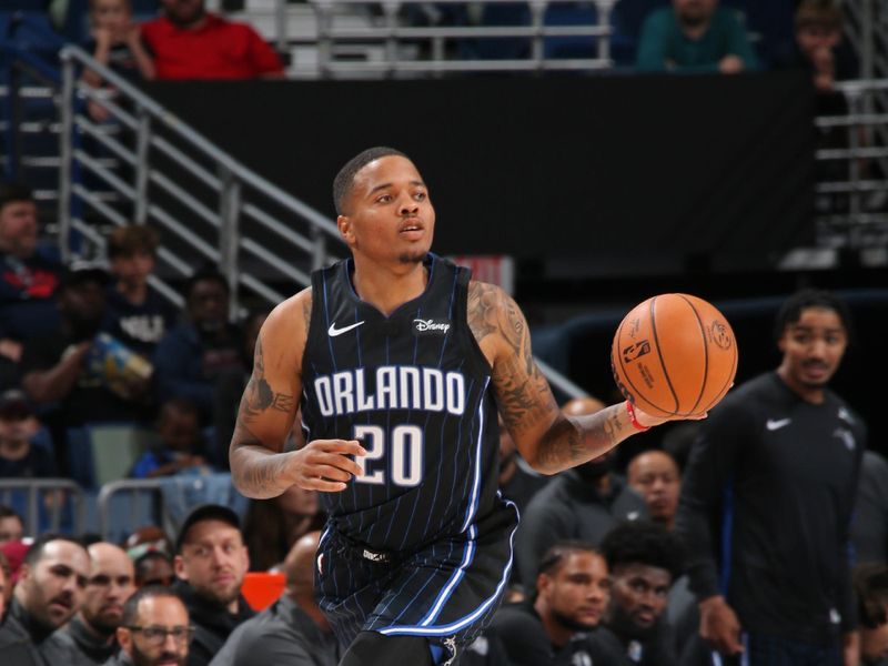 NEW ORLEANS, LA - OCTOBER 10: Markelle Fultz #20 of the Orlando Magic brings the ball up court against the New Orleans Pelicans on October 10, 2023 at the Smoothie King Center in New Orleans, Louisiana. NOTE TO USER: User expressly acknowledges and agrees that, by downloading and or using this Photograph, user is consenting to the terms and conditions of the Getty Images License Agreement. Mandatory Copyright Notice: Copyright 2023 NBAE (Photo by Layne Murdoch Jr./NBAE via Getty Images)