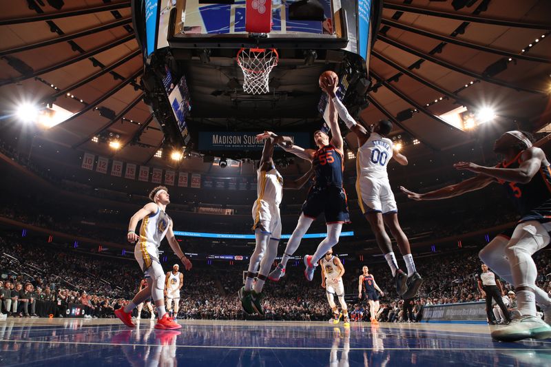 NEW YORK, NY - FEBRUARY 29: Jonathan Kuminga #00 of the Golden State Warriors blocks a shot during the game against the New York Knicks on January 29, 2024 at Madison Square Garden in New York City, New York.  NOTE TO USER: User expressly acknowledges and agrees that, by downloading and or using this photograph, User is consenting to the terms and conditions of the Getty Images License Agreement. Mandatory Copyright Notice: Copyright 2024 NBAE  (Photo by Nathaniel S. Butler/NBAE via Getty Images)