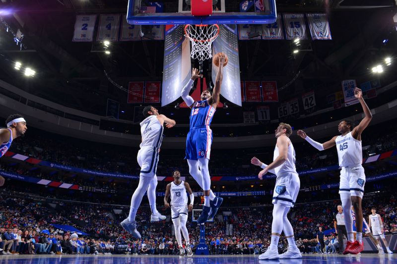 PHILADELPHIA, PA - MARCH 6:  Tobias Harris #12 of the Philadelphia 76ers drives to the basket during the game against the Memphis Grizzlies on March 6, 2024 at the Wells Fargo Center in Philadelphia, Pennsylvania NOTE TO USER: User expressly acknowledges and agrees that, by downloading and/or using this Photograph, user is consenting to the terms and conditions of the Getty Images License Agreement. Mandatory Copyright Notice: Copyright 2024 NBAE (Photo by Jesse D. Garrabrant/NBAE via Getty Images)