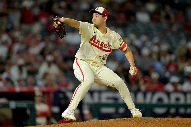 Did Royals' Defensive Errors Cost Them Against Angels in Anaheim?